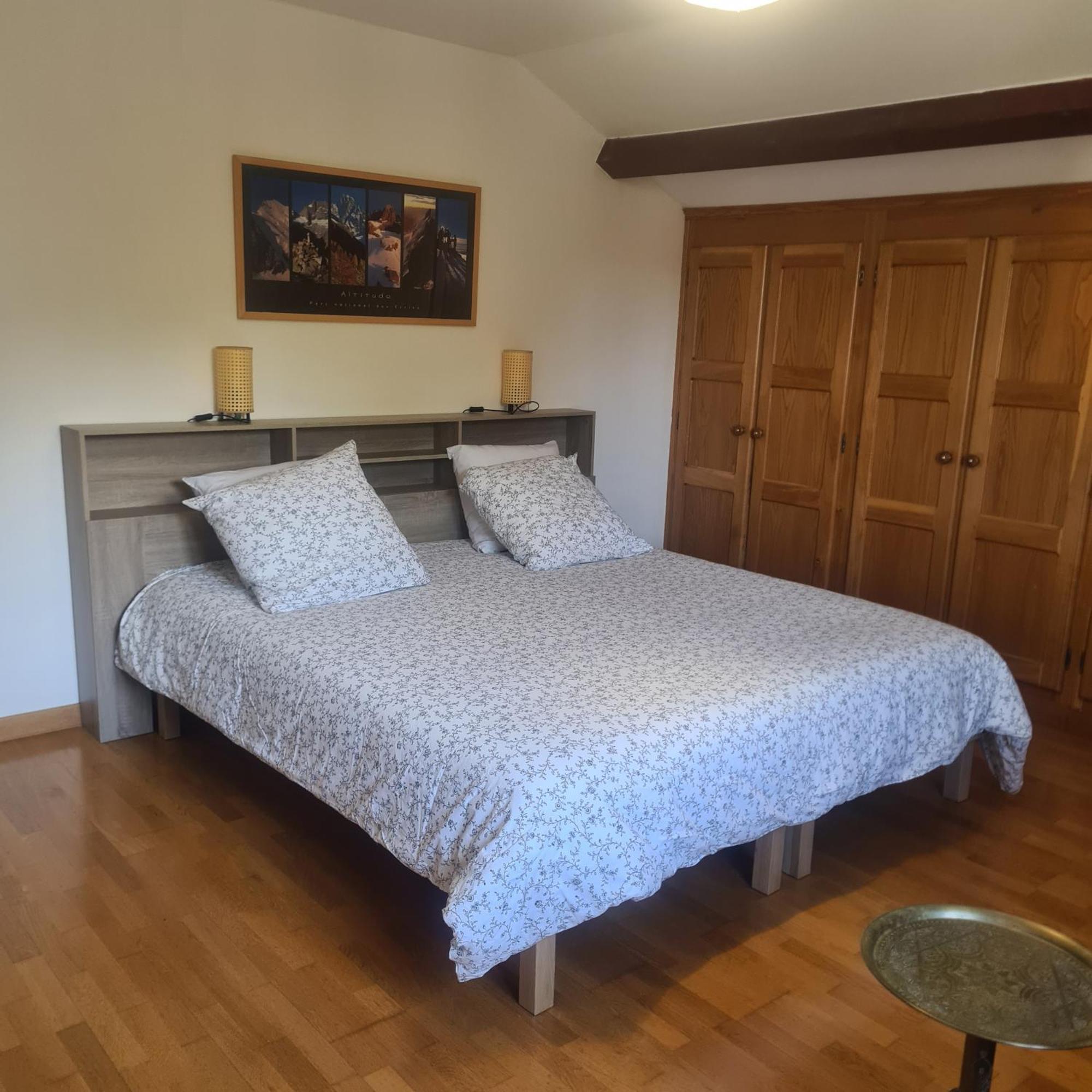 Bed and Breakfast La Parenthese Des Collines Saint-Donat-sur-l'Herbasse Экстерьер фото